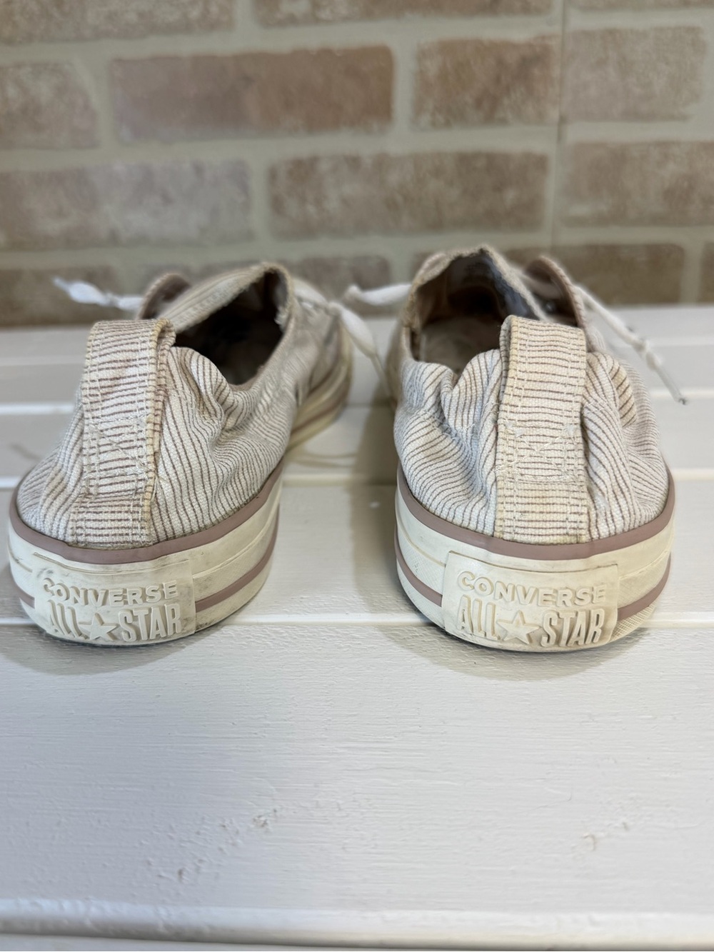 Converse Shoreline Slip-On Sneakers Size 9 Beige Stripe Elastic Canvas Low Top - Picture 7 of 10